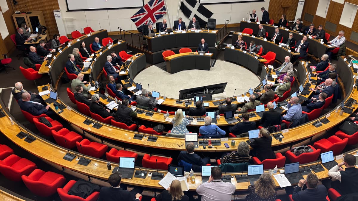 Cornwall Writing Cornwall councillors call on leaders to 'stop wasting time' writing ...