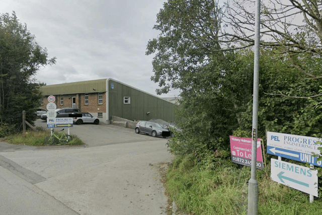 Planning: Industrial estate unit is set to become padel court
