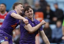 Ridl’s treble fires Exeter Chiefs to brink of the knockouts