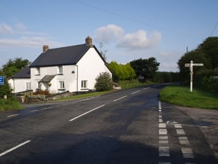 Parish council freezes precept 