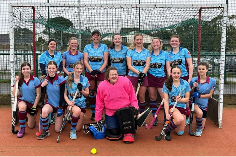 Bude Ladies hockey team.