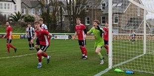 Penzance maintain advantage over Cally in race for third