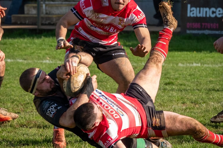 The battle was fierce as Launceston and St Austell faced one another at Polson Bridge at the weekend