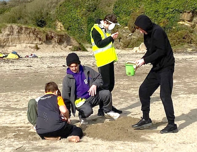Break for children from devastated school