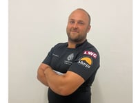 Martin's late try gives Castles thrilling away win