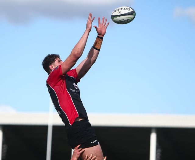 Pirates remain in play-off contention despite Ealing defeat