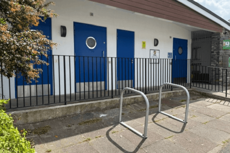 Callington Town Council has installed new bicycle racks on New Road