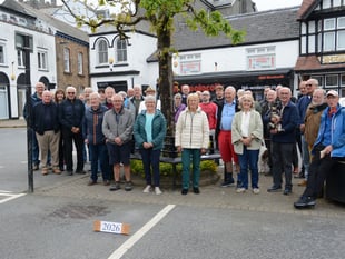 Guardians measure Holsworthy's iconic Great Tree growth
