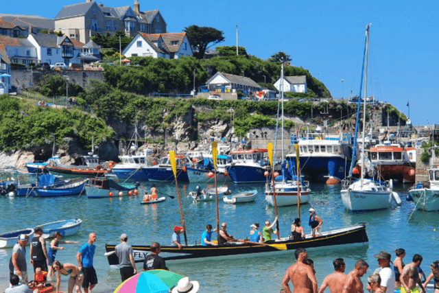 Teams invited to stick their oar in at charity gig race