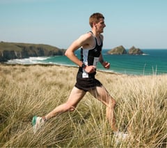 Farmer eases to victory in Trevornick 10K