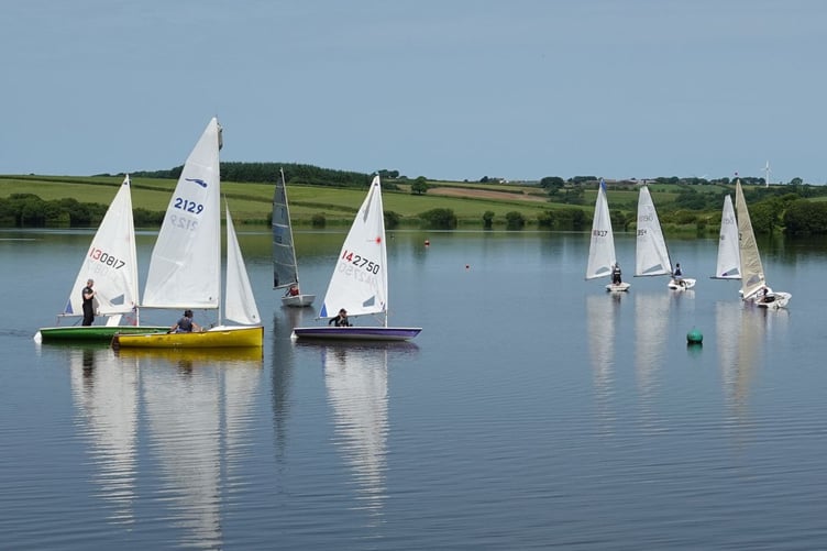 Upper Tamar Lake Sailing.