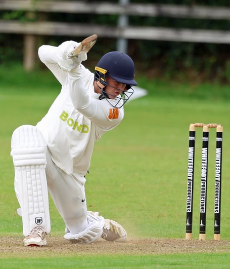 Cally Bat Matt Whalley