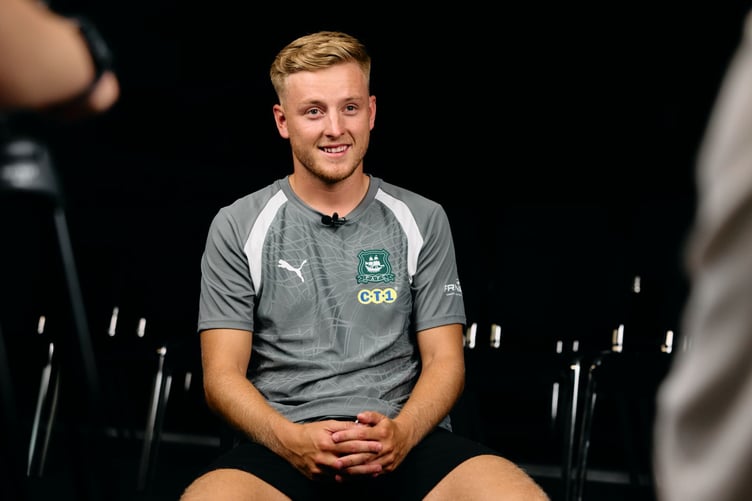 Plymouth Argyle have completed the signing of midfielder Harvey White from League One rivals Stevenage (Picture: PAFC)