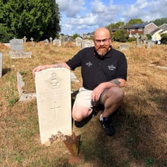 Veteran condemns 'lack of respect' for war graves