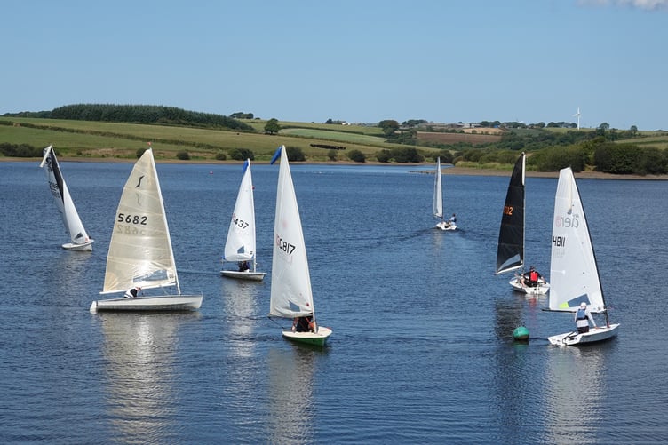 Nathan leading the fleet round the first mark.