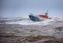 Search for two missing fishermen suspended after vessel sinks in English Channel