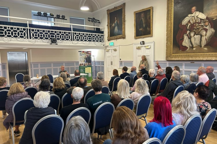 Residents in a public meeting with Sir Geoffrey Cox KC MP (Picture: Sir Geoffrey Cox)